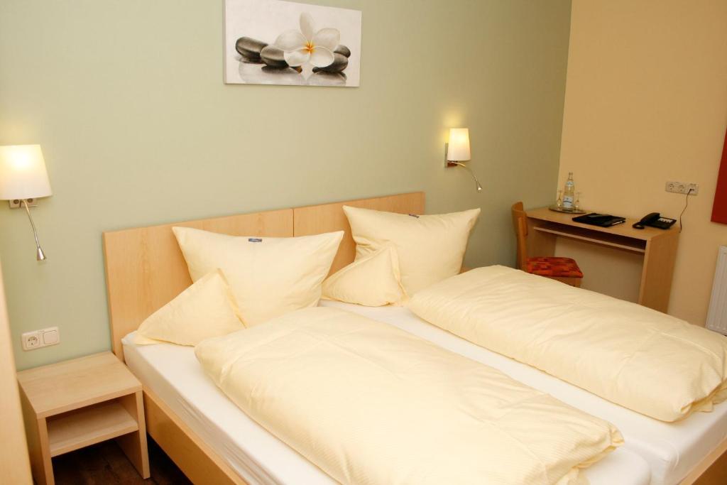 Hotel Gasthof Zur Post Barnau Номер фото